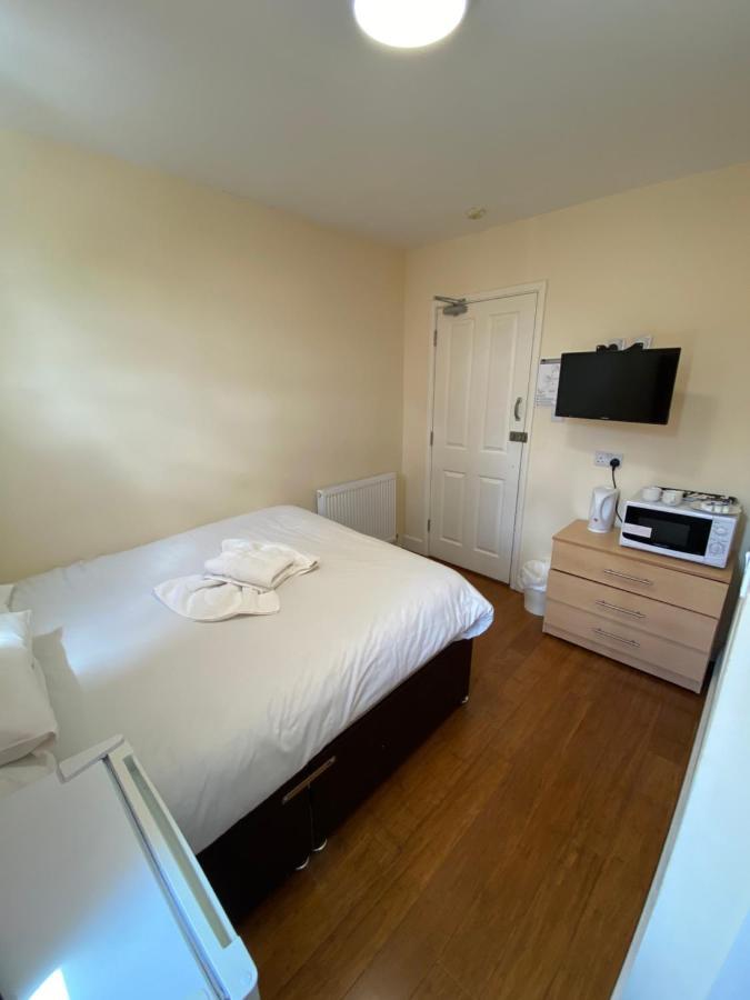 Contractors Guest House High Wycombe Extérieur photo