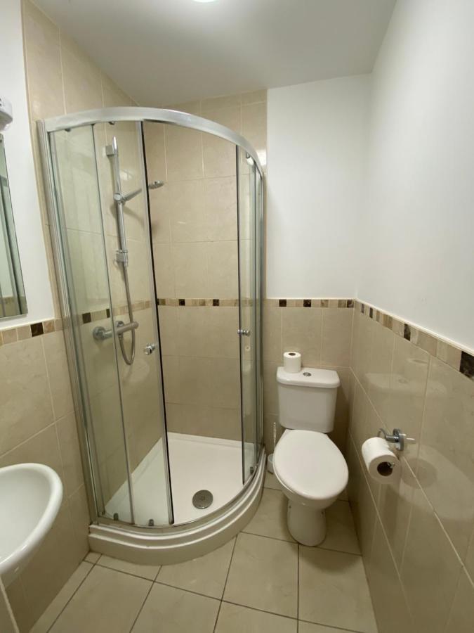 Contractors Guest House High Wycombe Extérieur photo