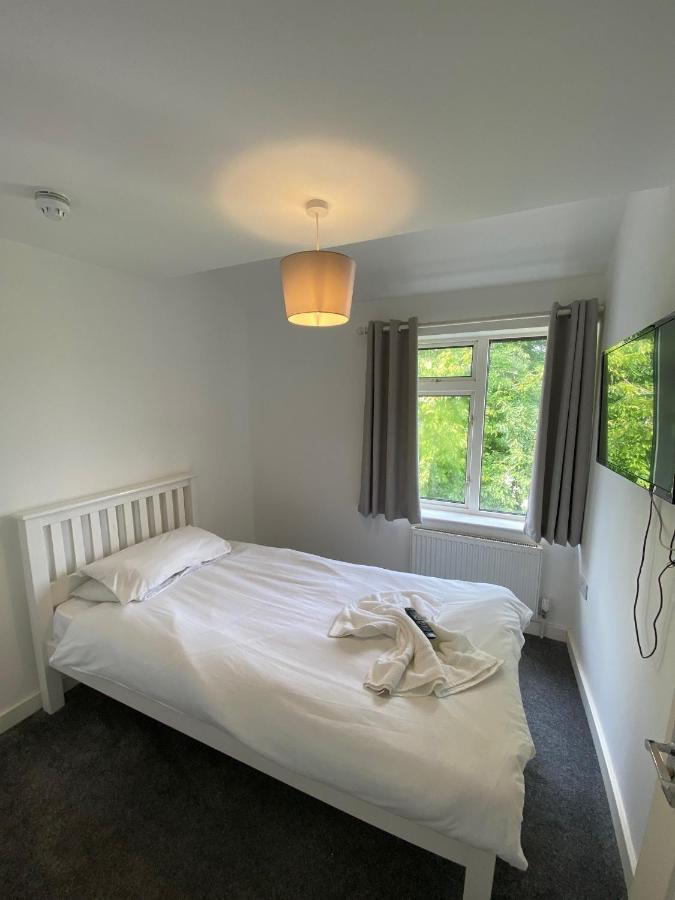 Contractors Guest House High Wycombe Extérieur photo