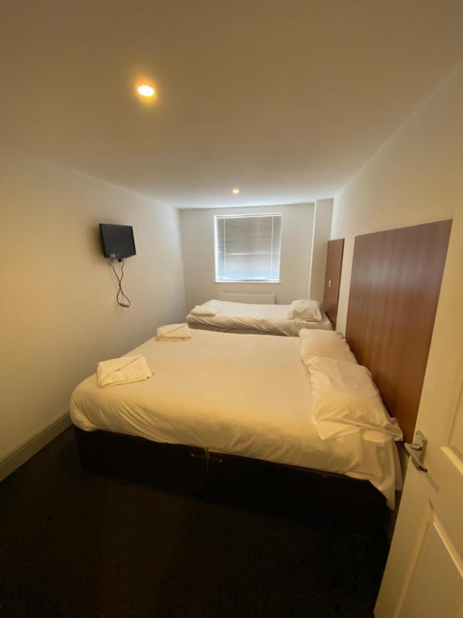 Contractors Guest House High Wycombe Extérieur photo